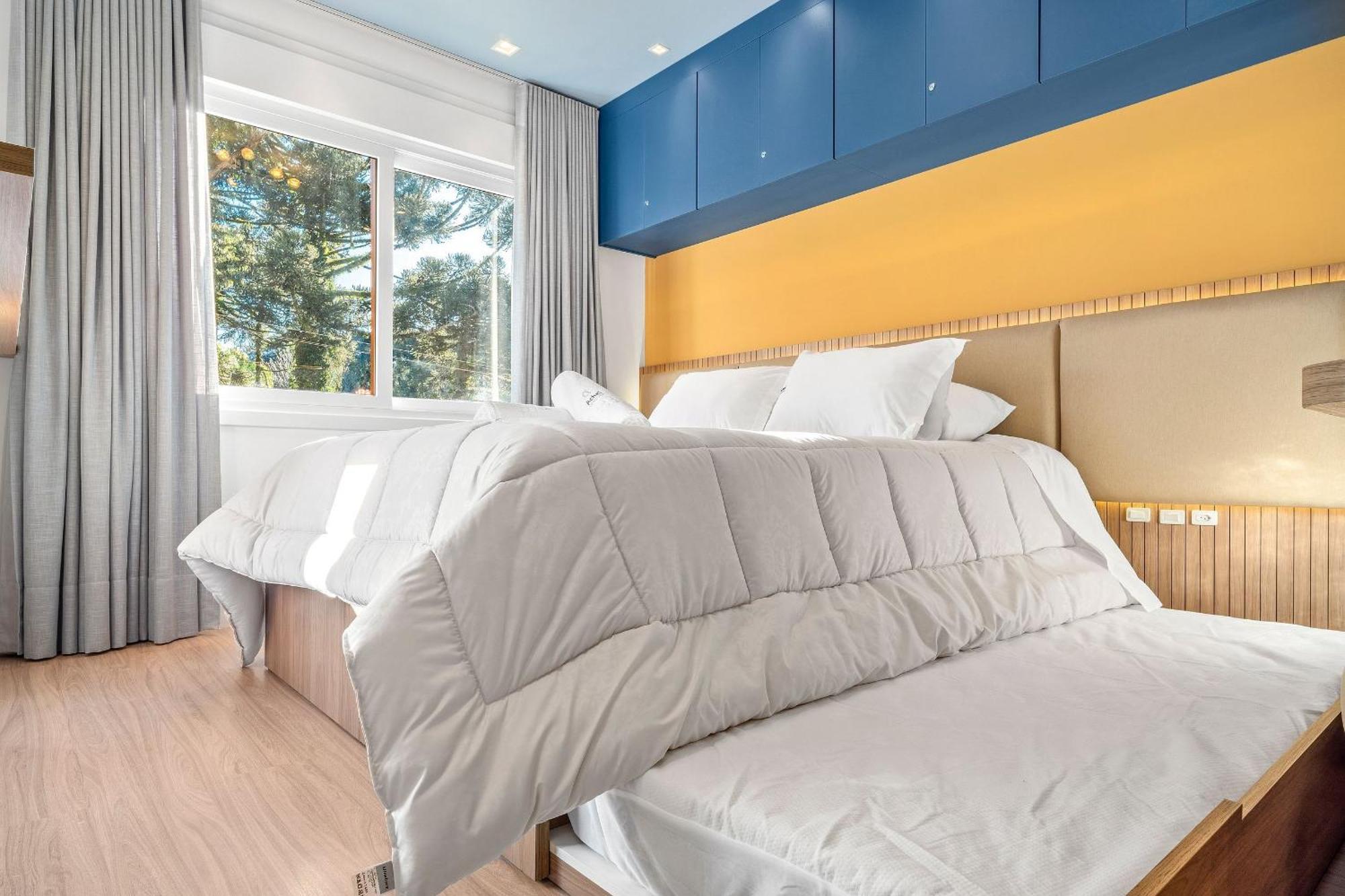 Apartamento Bellagio 2 Suites E Piscina By Achei Canela Exteriör bild